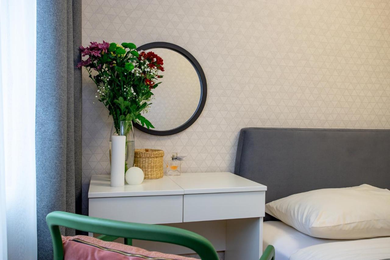 Luxury Apartment With 2 Bedrooms In The City Center Mykolajiv Exteriör bild