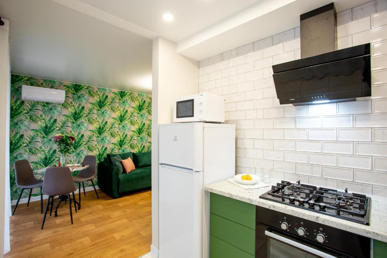Luxury Apartment With 2 Bedrooms In The City Center Mykolajiv Exteriör bild